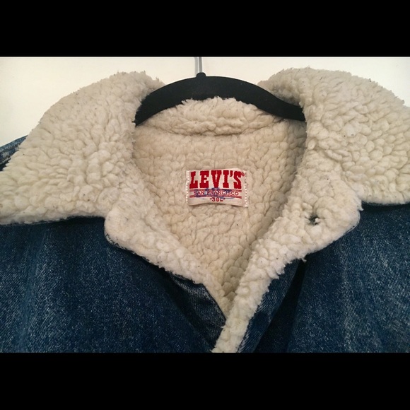 VTG Levi’s Sherpa Trucker Jacket - Picture 3 of 6